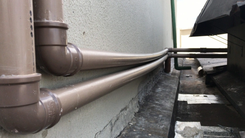 instalação hidráulica em edifícios